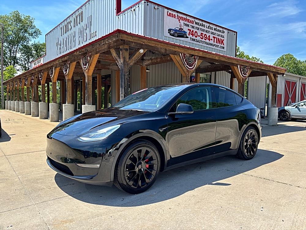 2021 Tesla Model Y Long Range Dual Motor All-Wheel Drive's photo