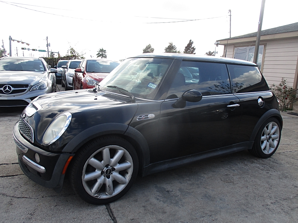 2004 MINI MINI S
