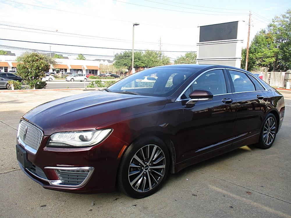 2017 Lincoln MKZ Select's photo