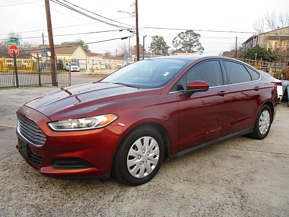 2014 Ford Fusion S
