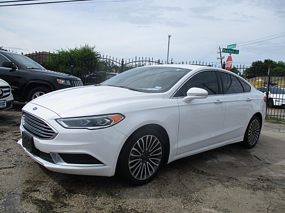 2018 Ford Fusion SE FWD's photo