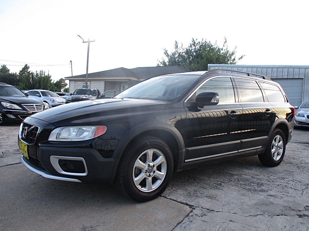 2011 Volvo XC70 3.2 FWD Auto's photo