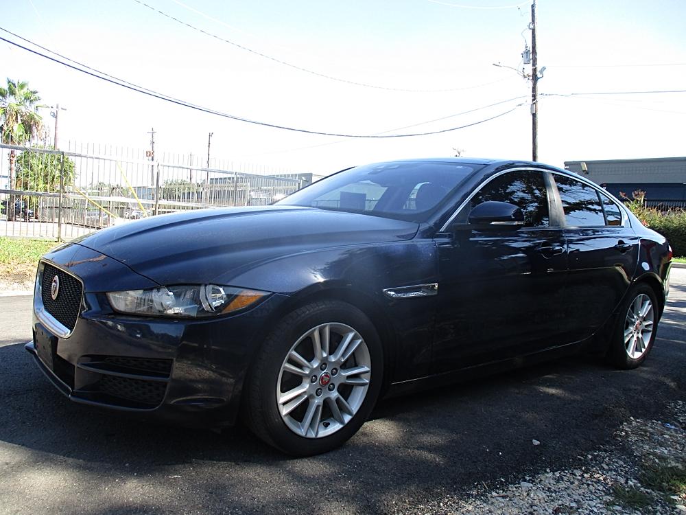 2017 Jaguar XE