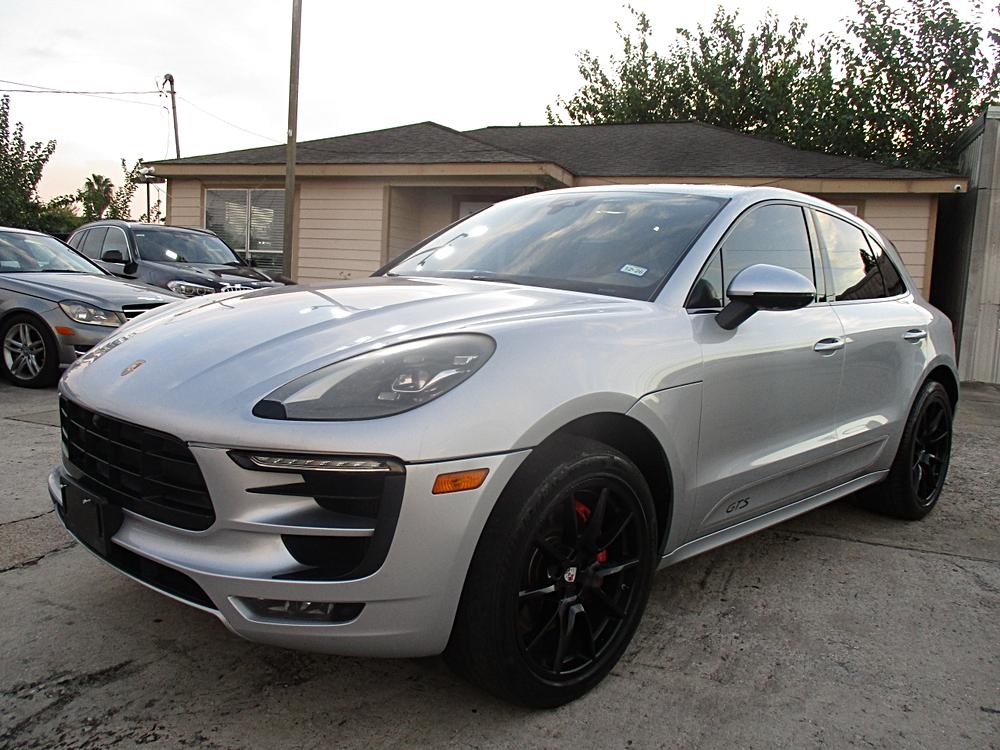 2017 Porsche Macan
