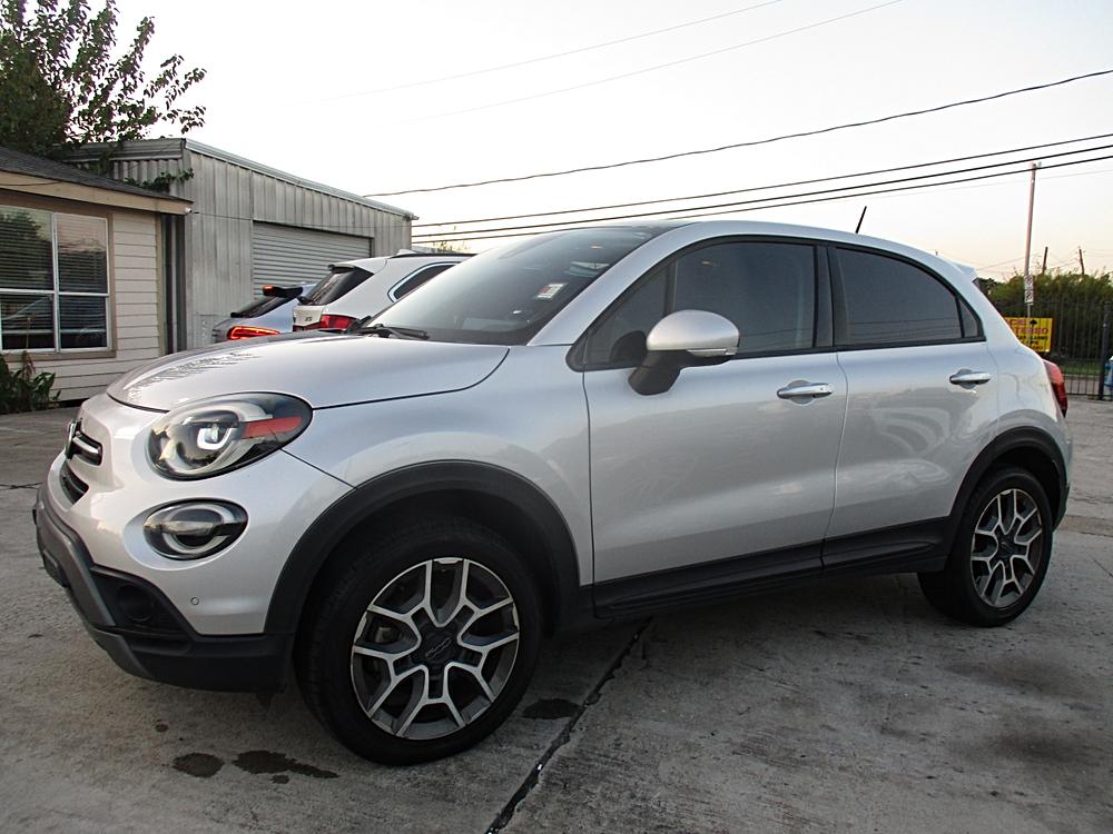2019 FIAT 500X