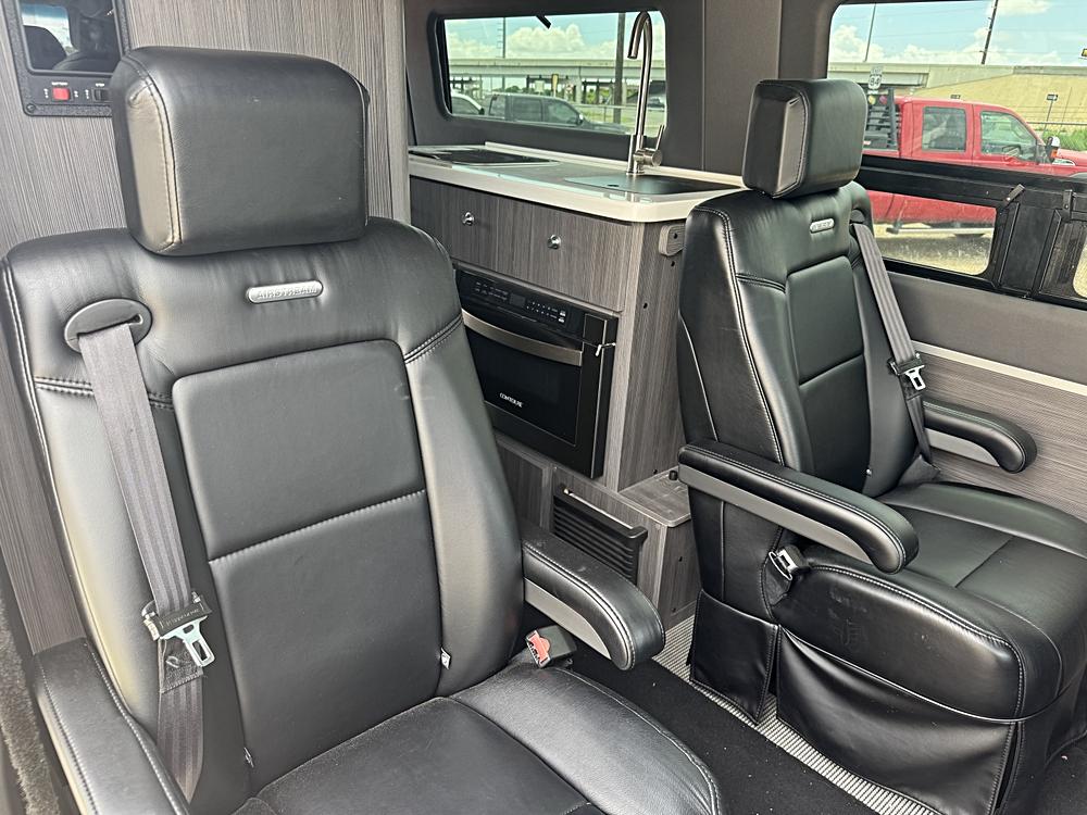 2021 Mercedes-Benz Sprinter Cargo Van Base - Photo 18