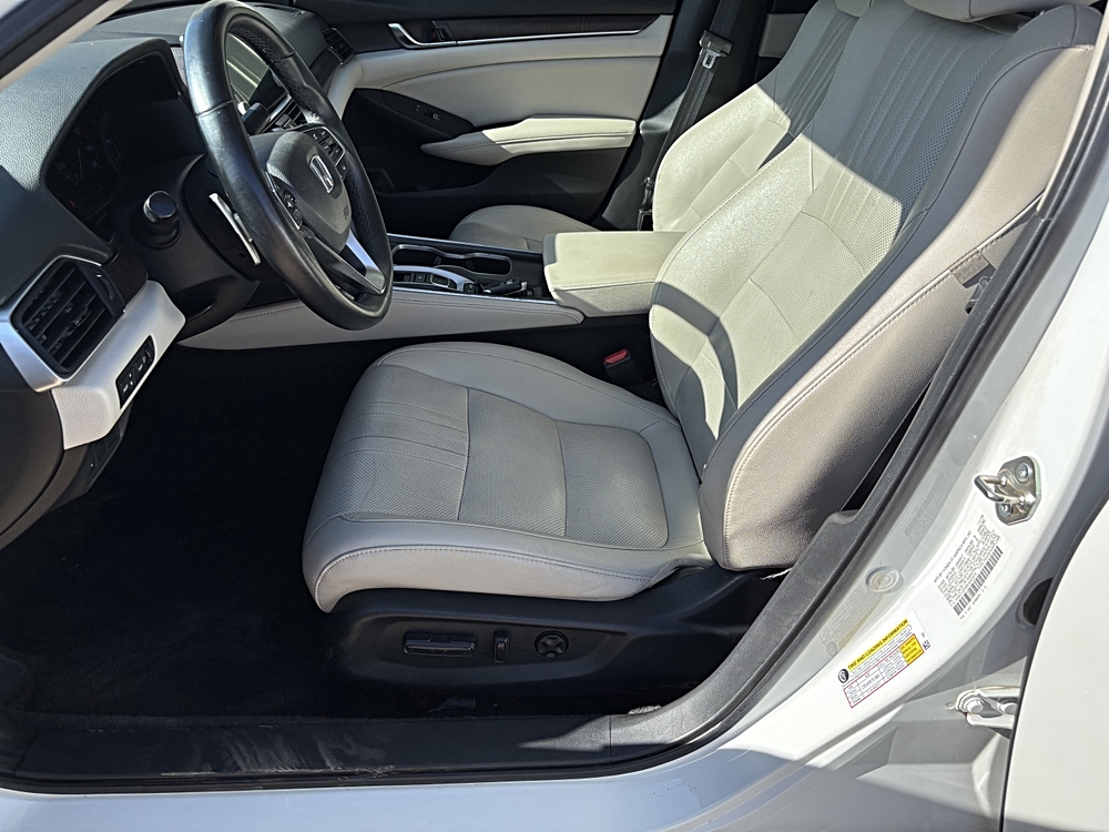 2019 Honda Accord Touring - Photo 9
