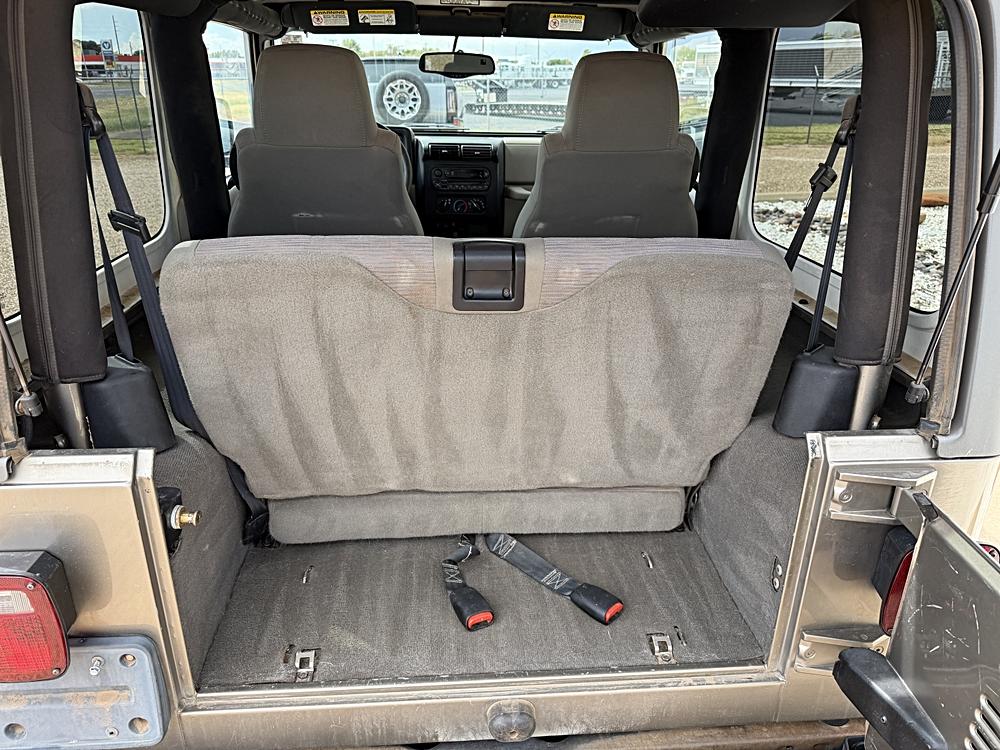 2003 Jeep Wrangler SPORT - Photo 8