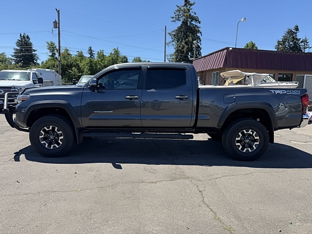 2022 Toyota Tacoma SR - Photo 12