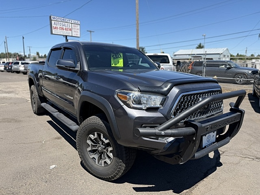 2022 Toyota Tacoma SR - Photo 10