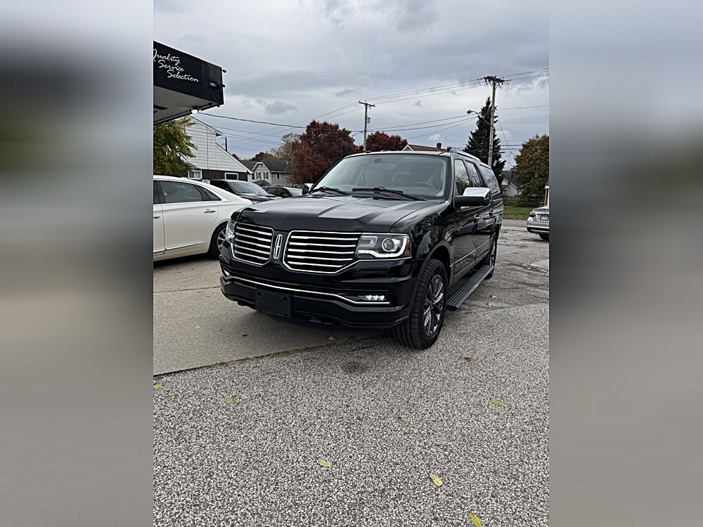 2017 Lincoln Navigator Select