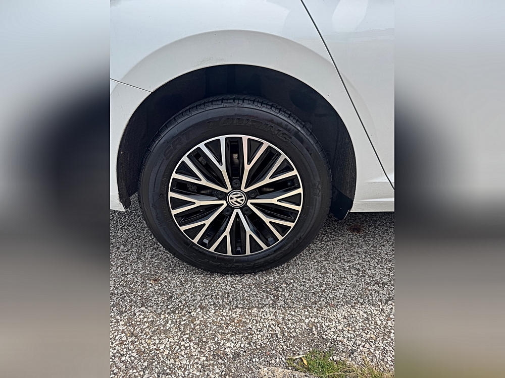 2020 Volkswagen Jetta SE - Photo 11