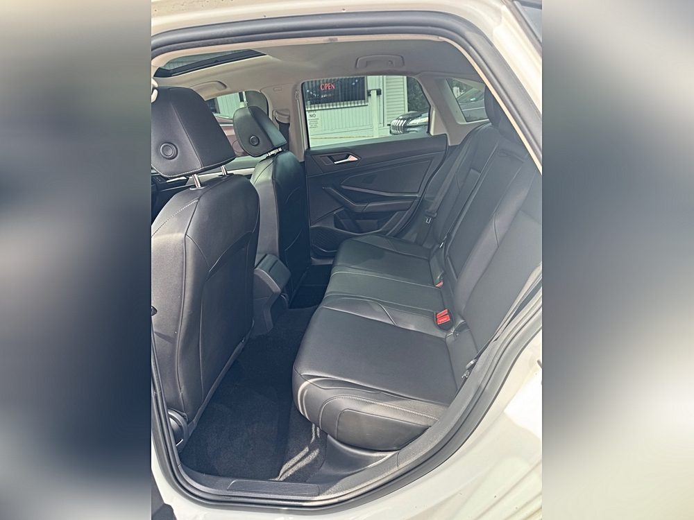 2020 Volkswagen Jetta SE - Photo 26