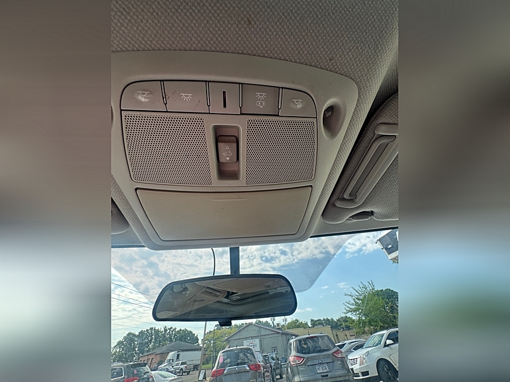 2015 Nissan Sentra SV - Photo 22