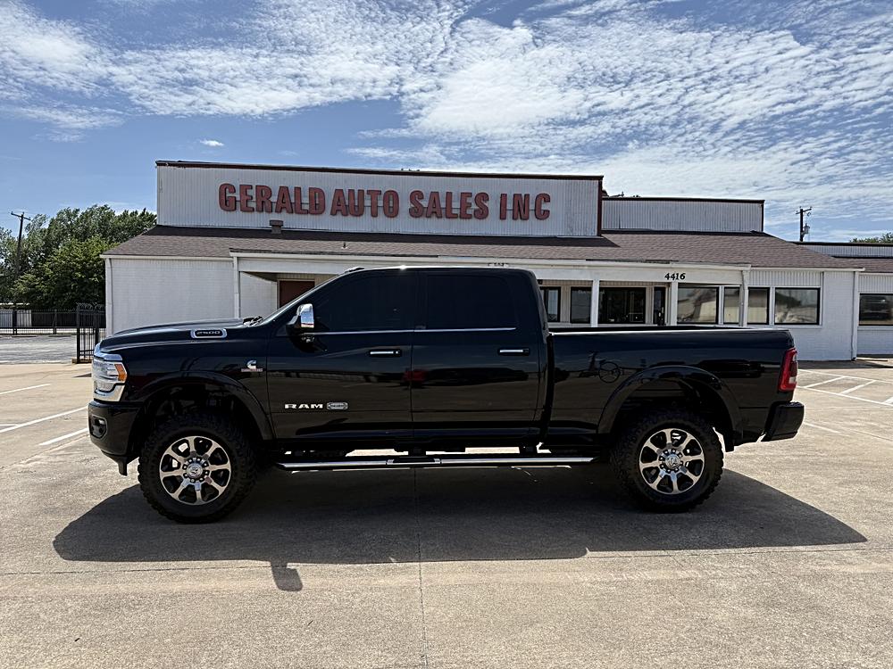 2022 RAM 2500 Laramie Longhorn 4X4 Crew Cab SWB's photo