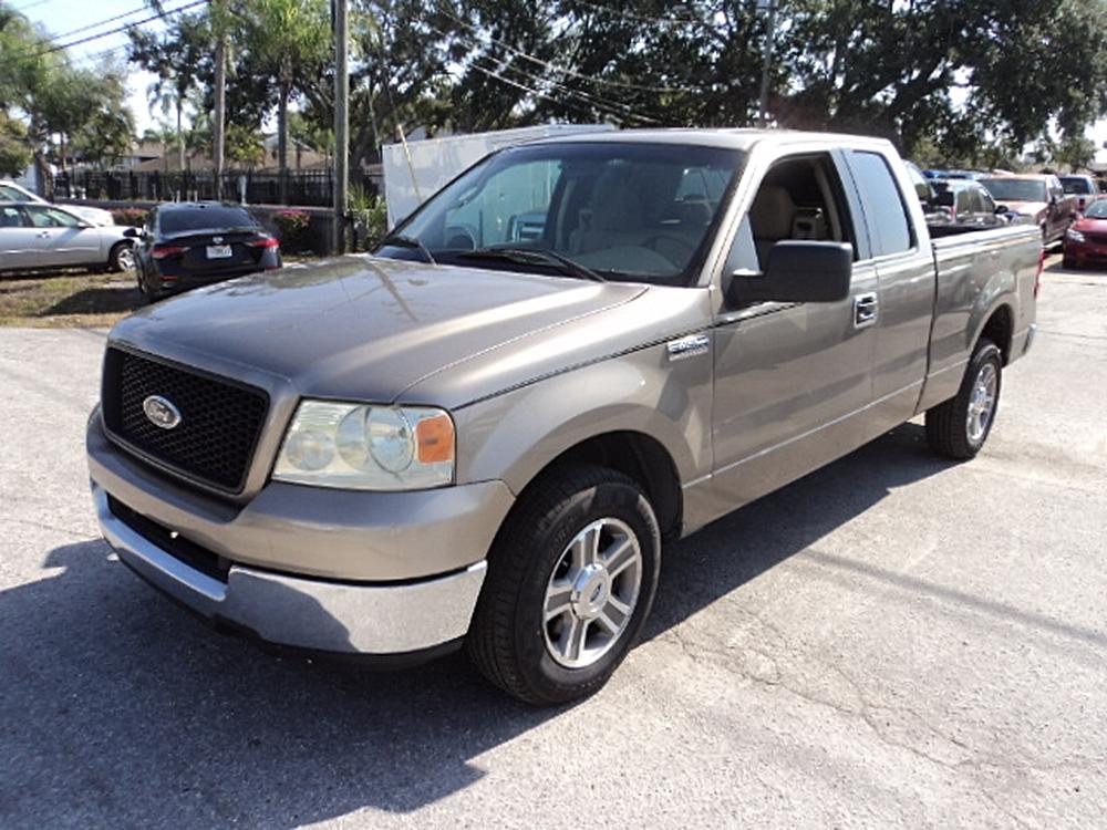 2005 Ford F-150 STX's photo
