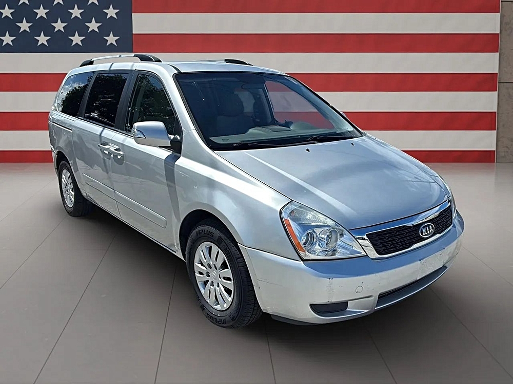 2012 Kia Sedona LX