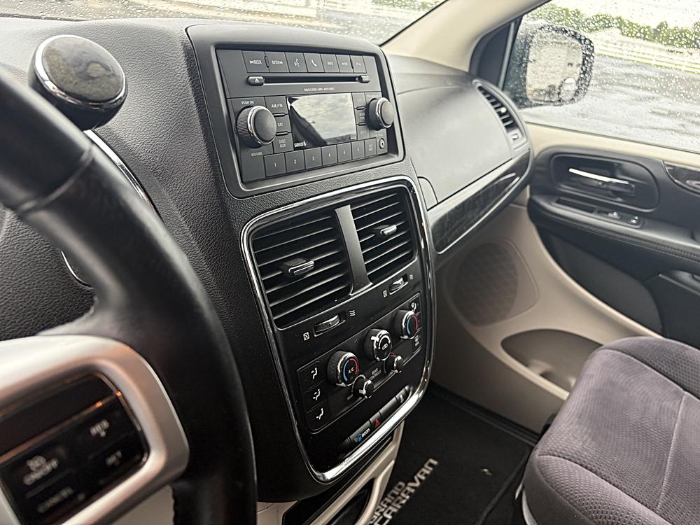2014 Dodge Grand Caravan SE - Photo 18