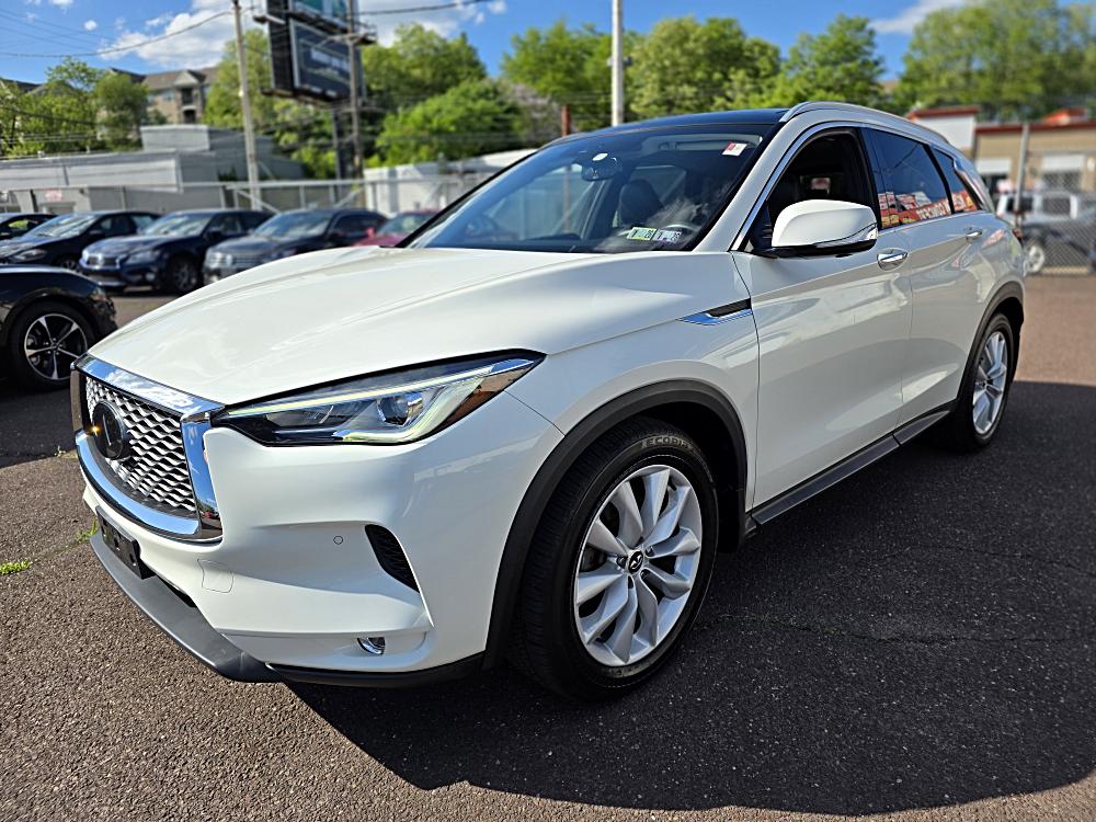 2019 INFINITI QX50 Essential AWD's photo