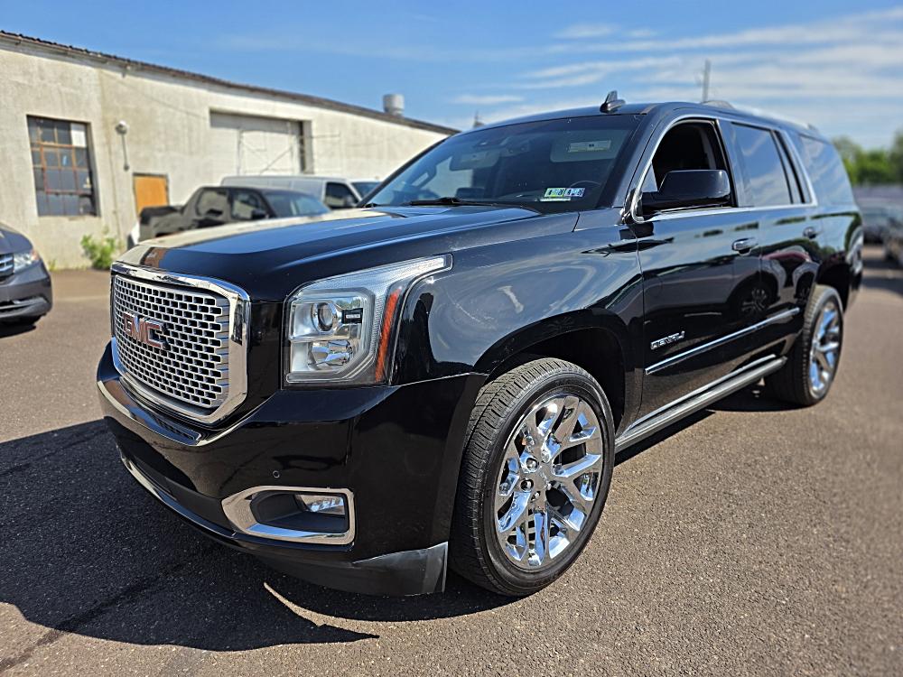 2016 GMC Yukon 4WD Denali's photo