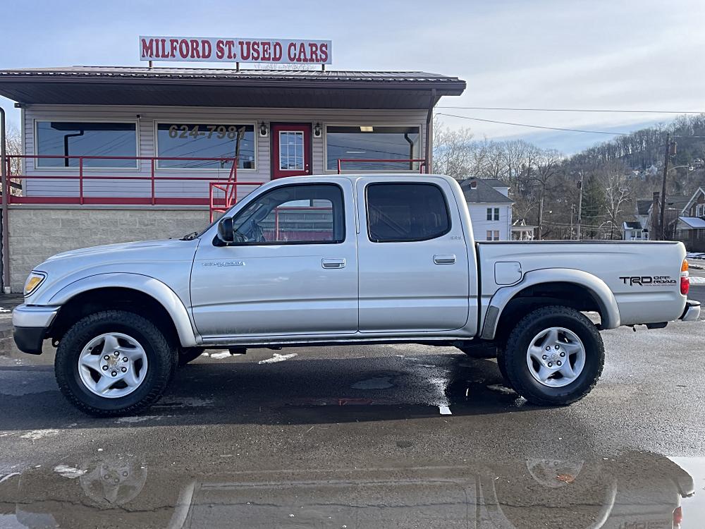 2003 Toyota Tacoma Base