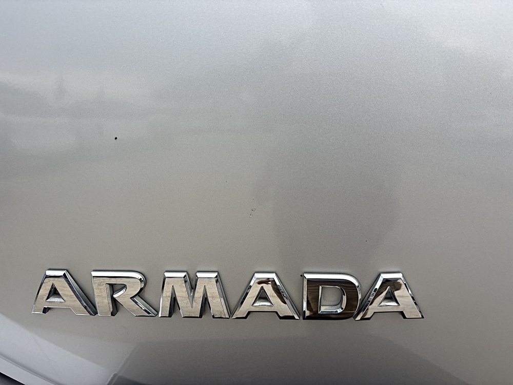 2015 Nissan Armada SV - Photo 39