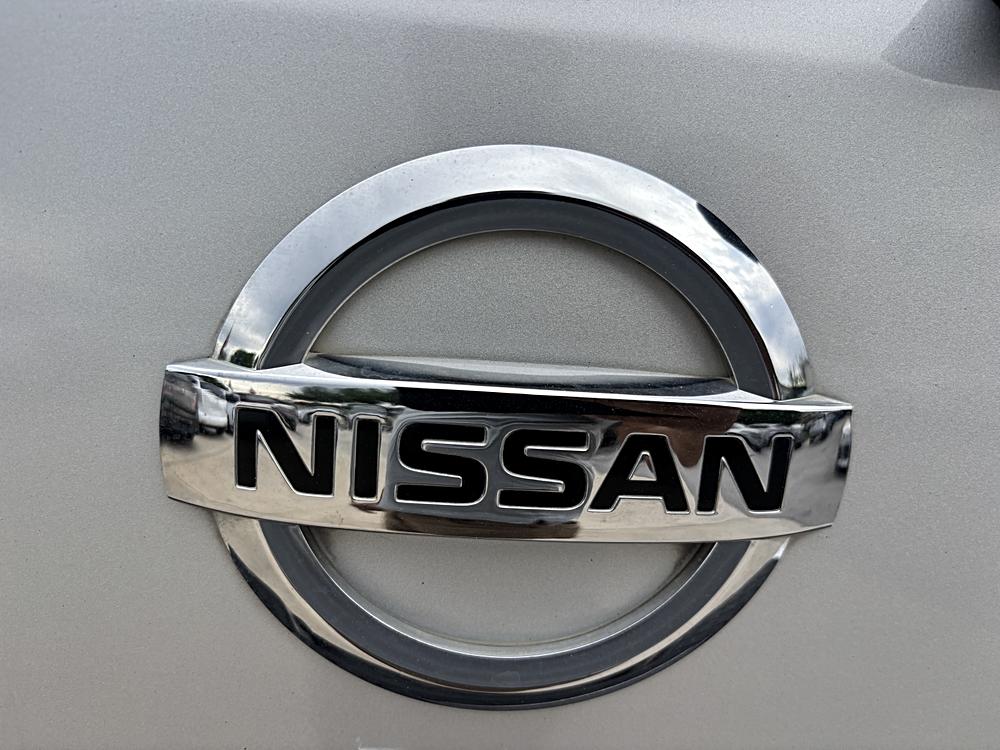 2015 Nissan Armada SV - Photo 38