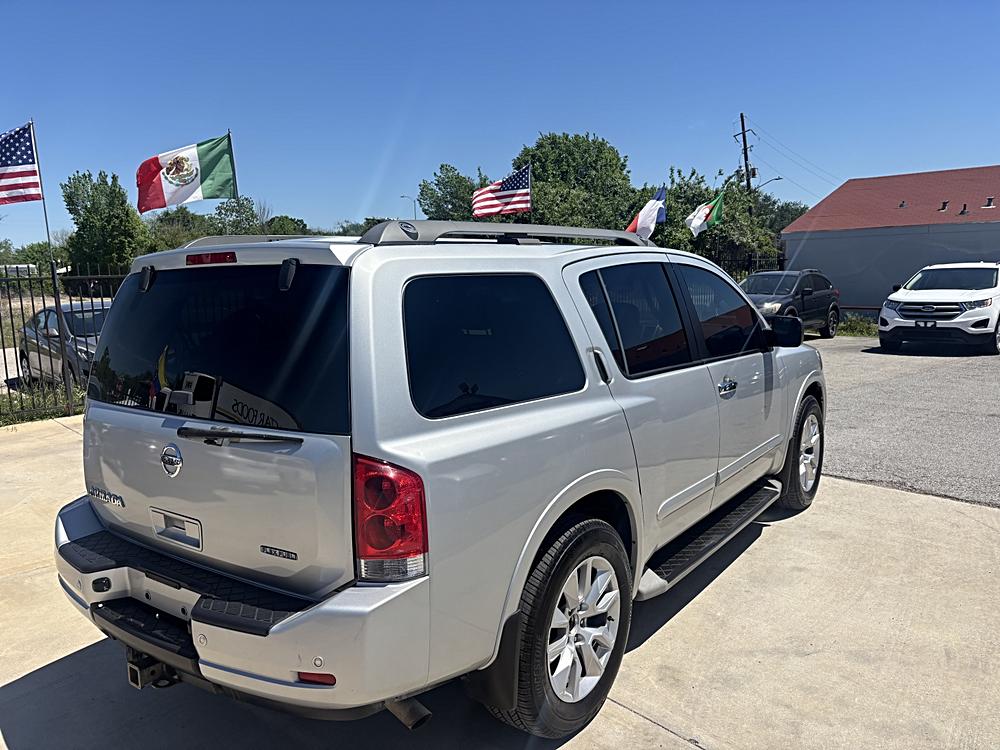 2015 Nissan Armada SV - Photo 7
