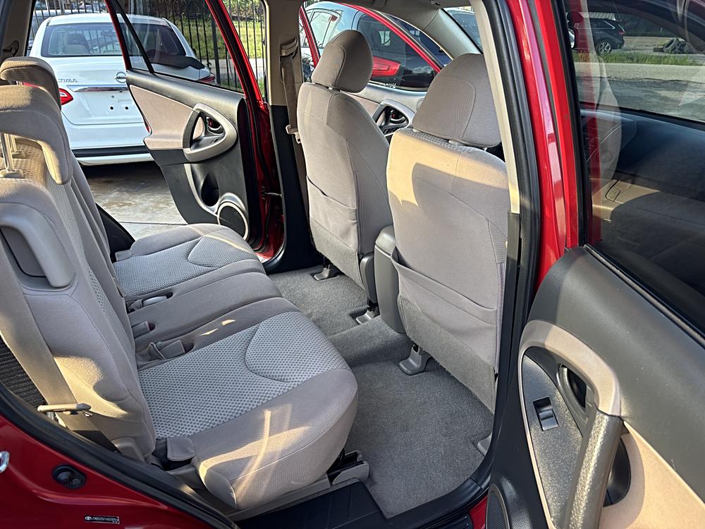2006 Toyota RAV4 Base - Photo 12