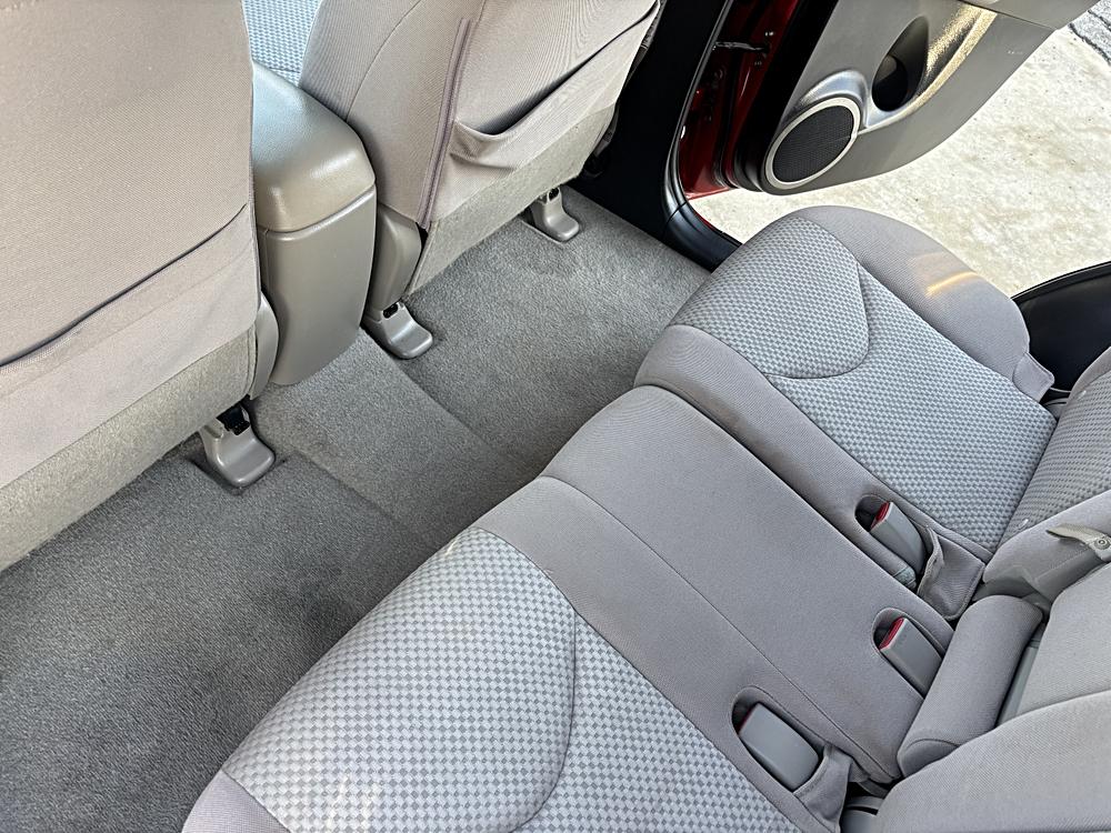 2006 Toyota RAV4 Base - Photo 17