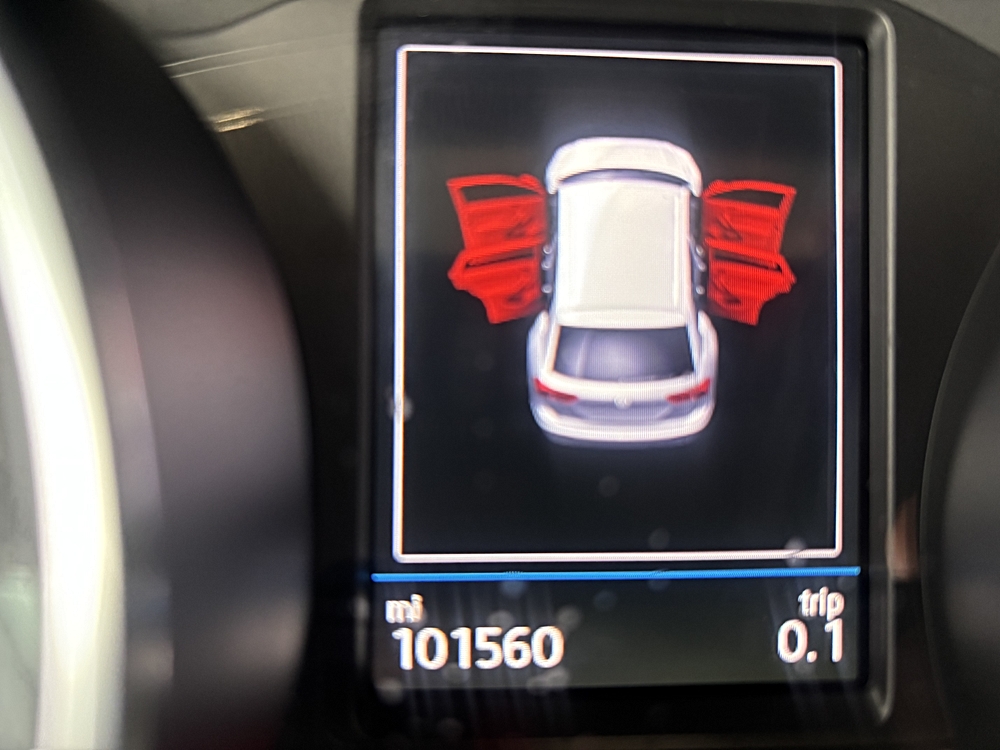 2018 Volkswagen Tiguan S - Photo 26