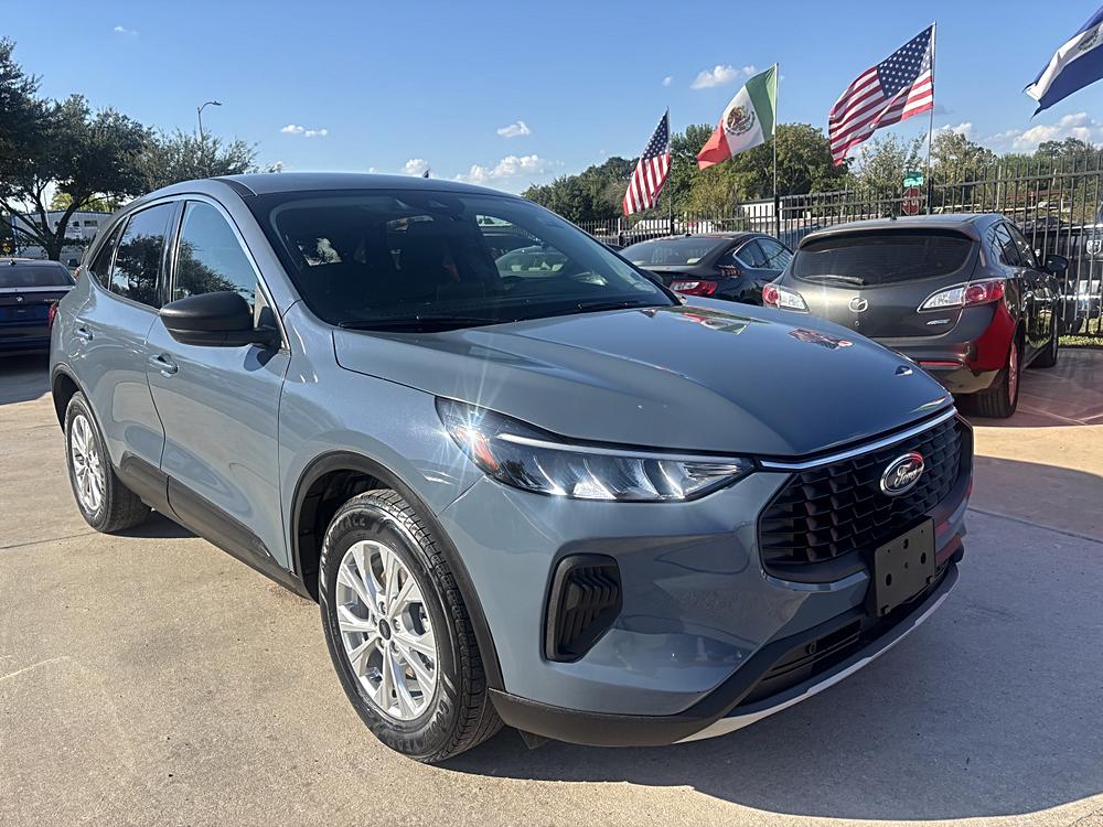 2024 Ford Escape