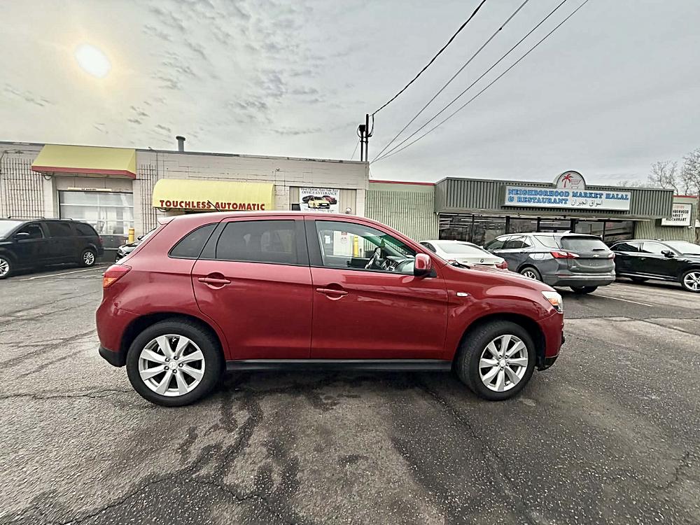 2014 Mitsubishi Outlander Sport ES