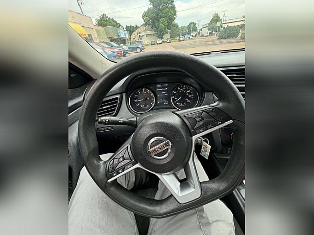 2017 Nissan Rogue S - Photo 21