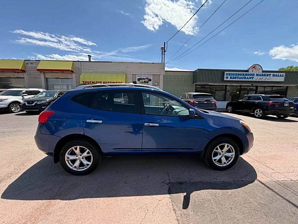 2010 Nissan Rogue SL FWD's photo