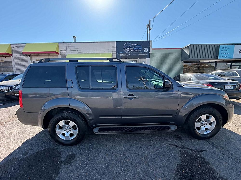 2012 Nissan Pathfinder SV