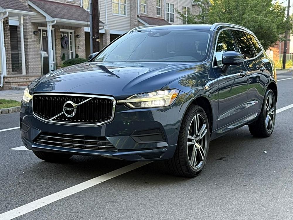 2019 Volvo XC60 Momentum