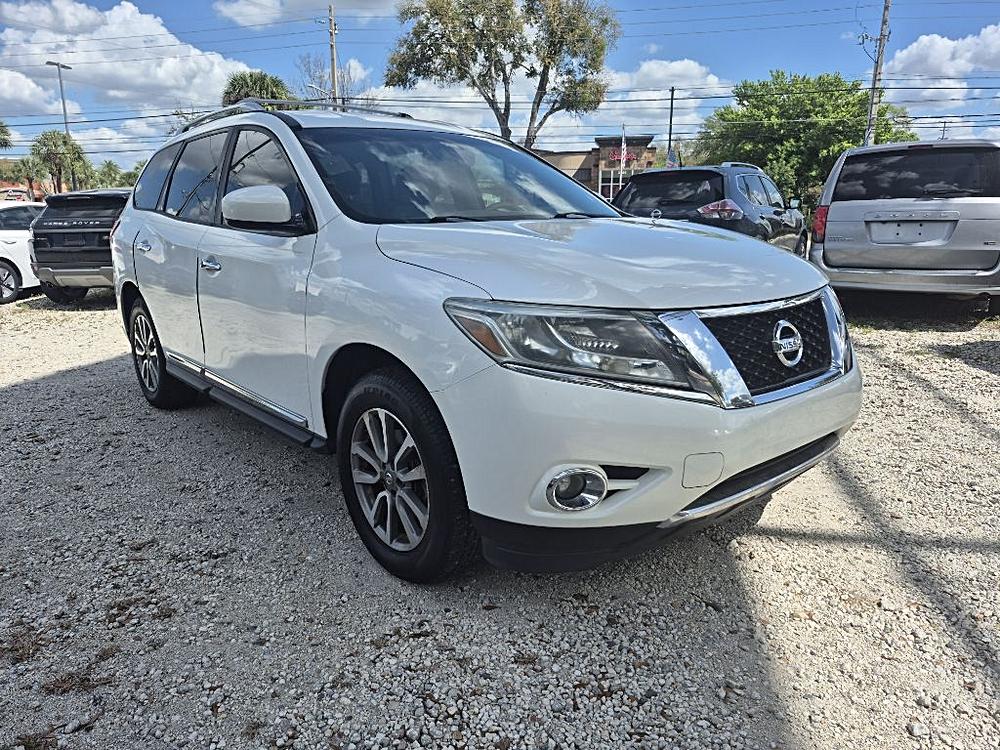 2013 Nissan Pathfinder SL