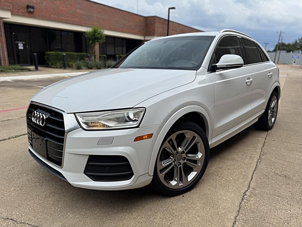 2016 Audi Q3 2.0T quattro tiptronic Premium Plus's photo