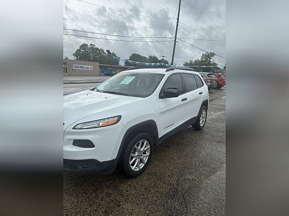 2016 Jeep Cherokee Sport's photo