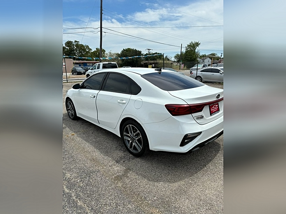 2019 Kia FORTE S - Photo 8