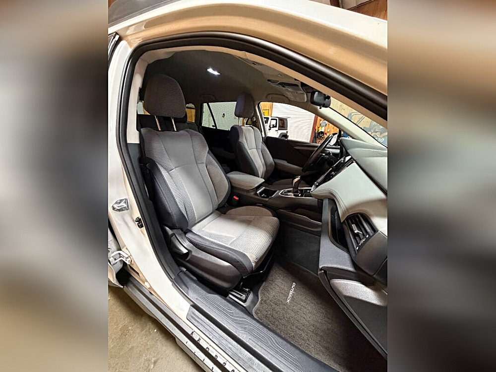 2023 Subaru Outback Premium - Photo 8