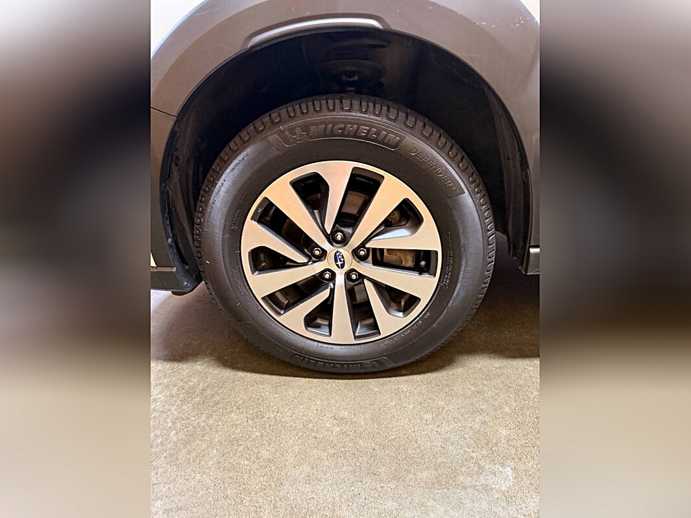 2023 Subaru Outback Premium - Photo 14