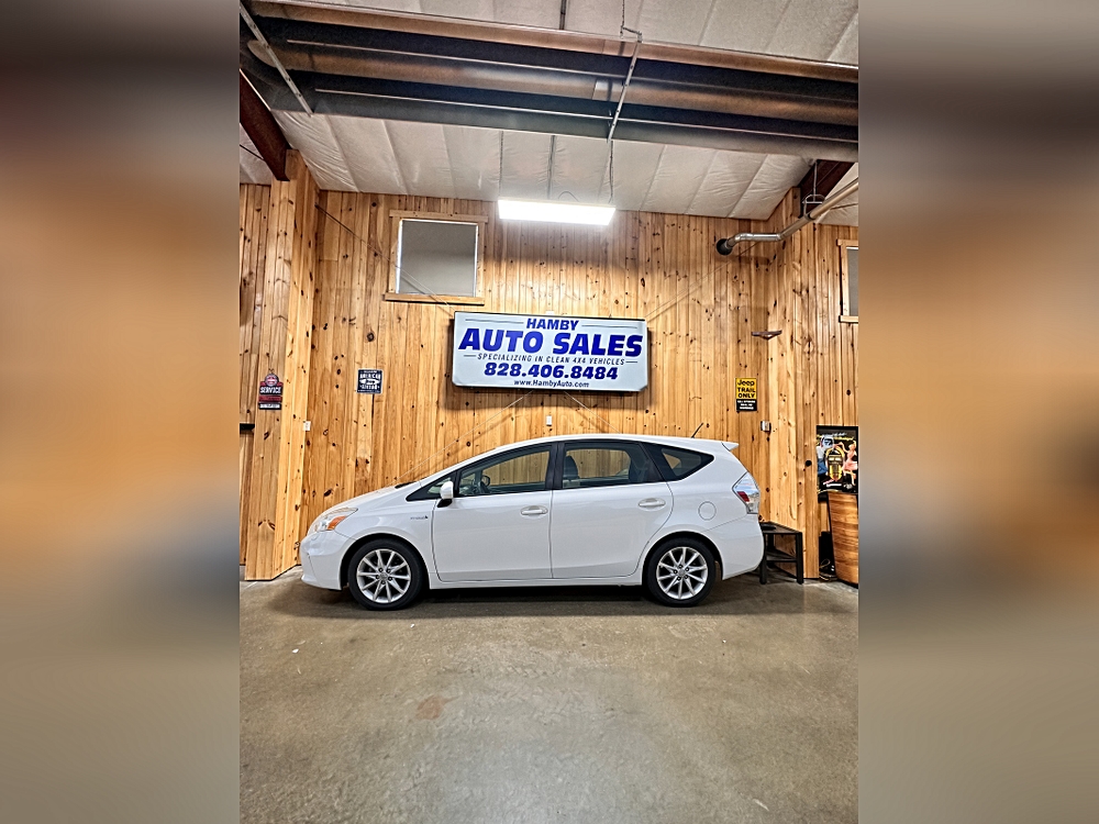 2013 Toyota Prius v