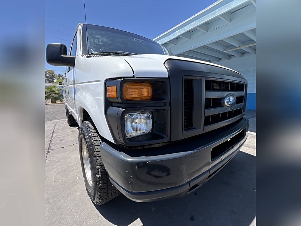 2011 Ford E-Series Econoline Wagon