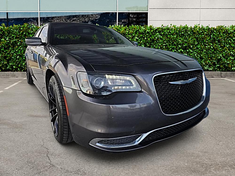 2017 Chrysler 300