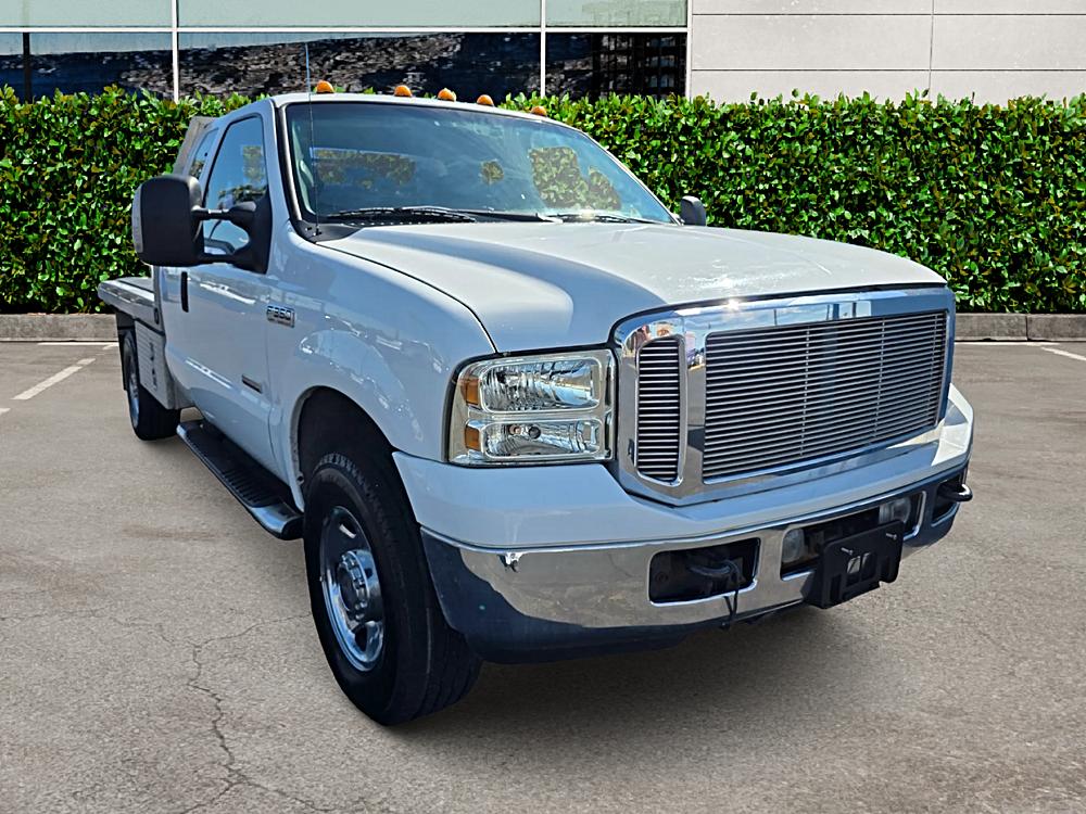 2007 Ford F-350 Super Duty Chassis Cab XL