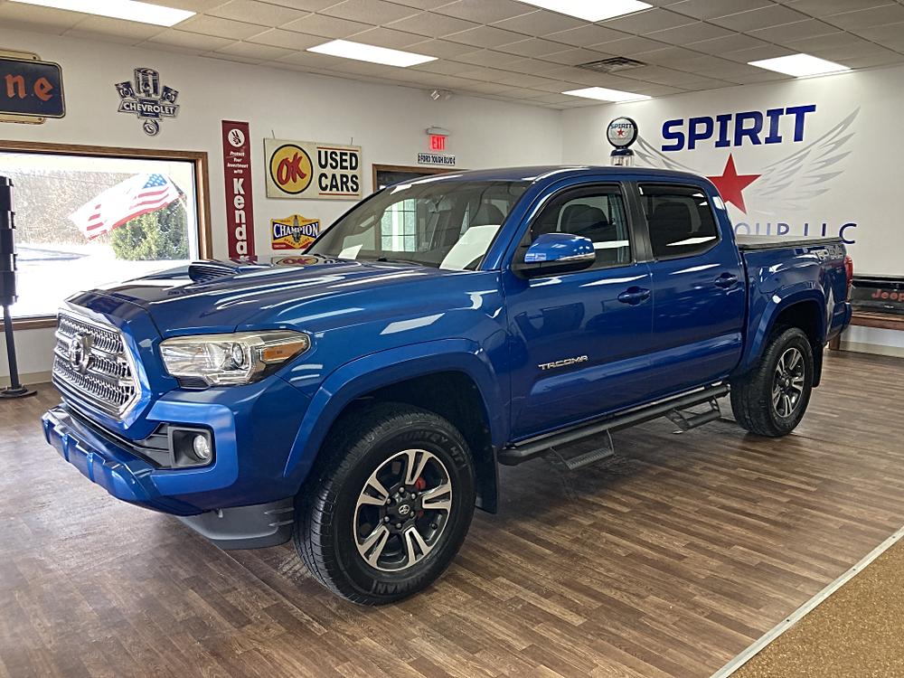 2016 Toyota Tacoma TRD Sport
