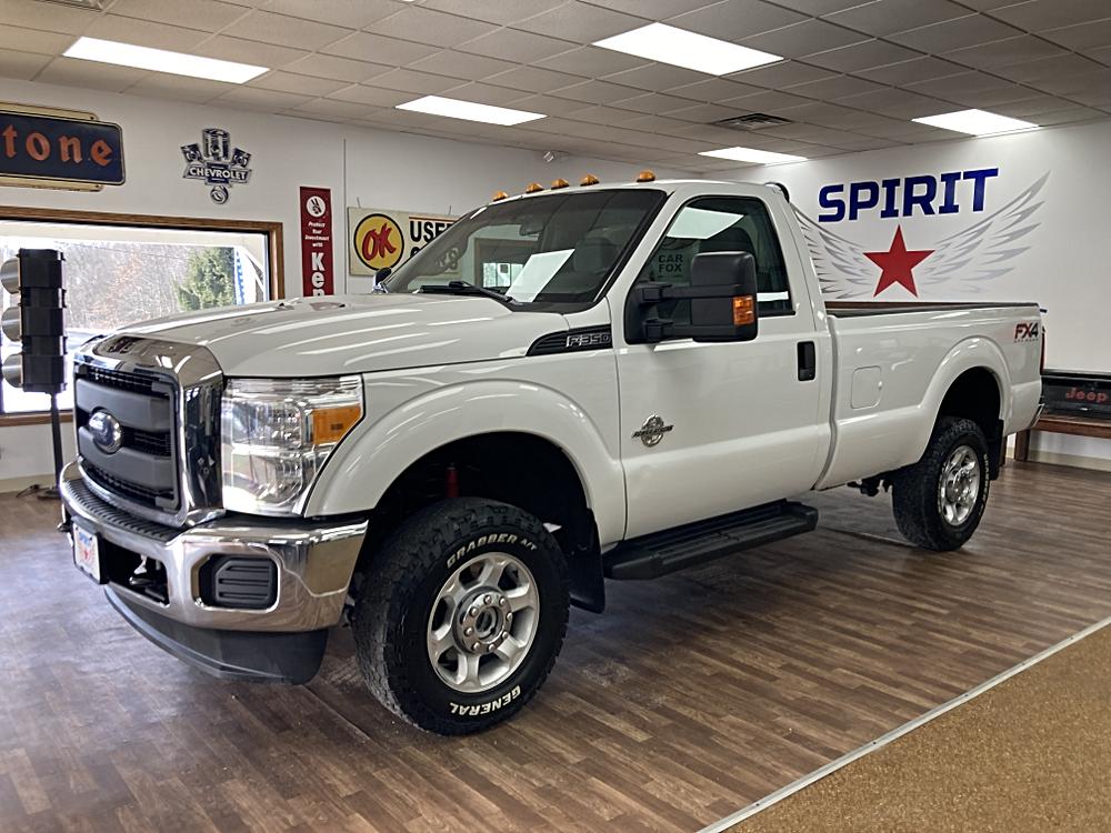 2015 Ford F-350 Super Duty XL's photo