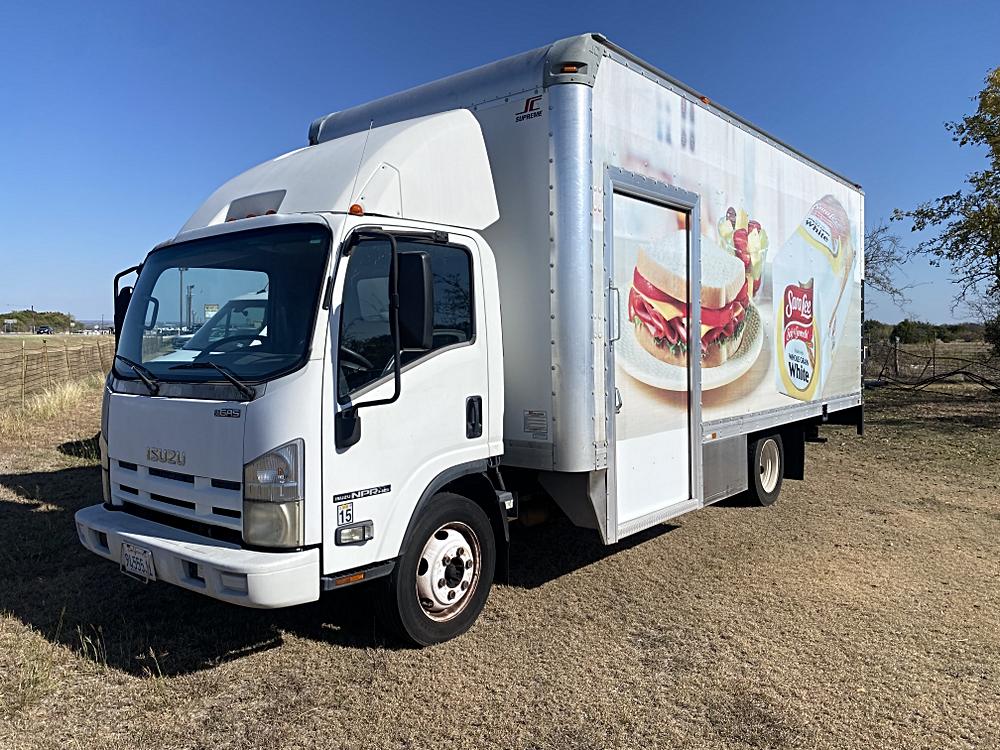 2012 Isuzu NPR HD's photo